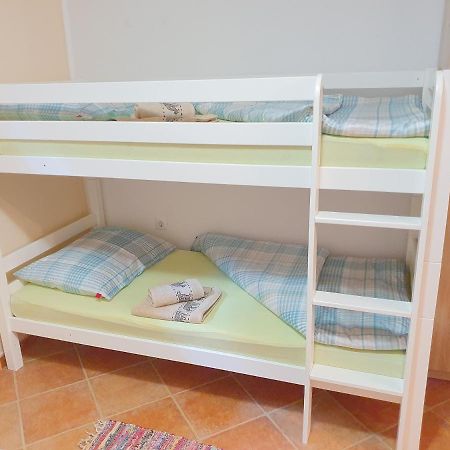 코스트레나 Studio Apartman Marti 아파트 외부 사진